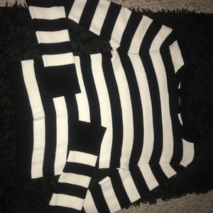 Forever 21 crop long sleeve top